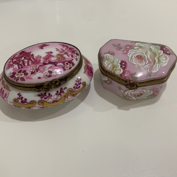 Set of two Rochard Limoges Boxes - Picture 3 of 15